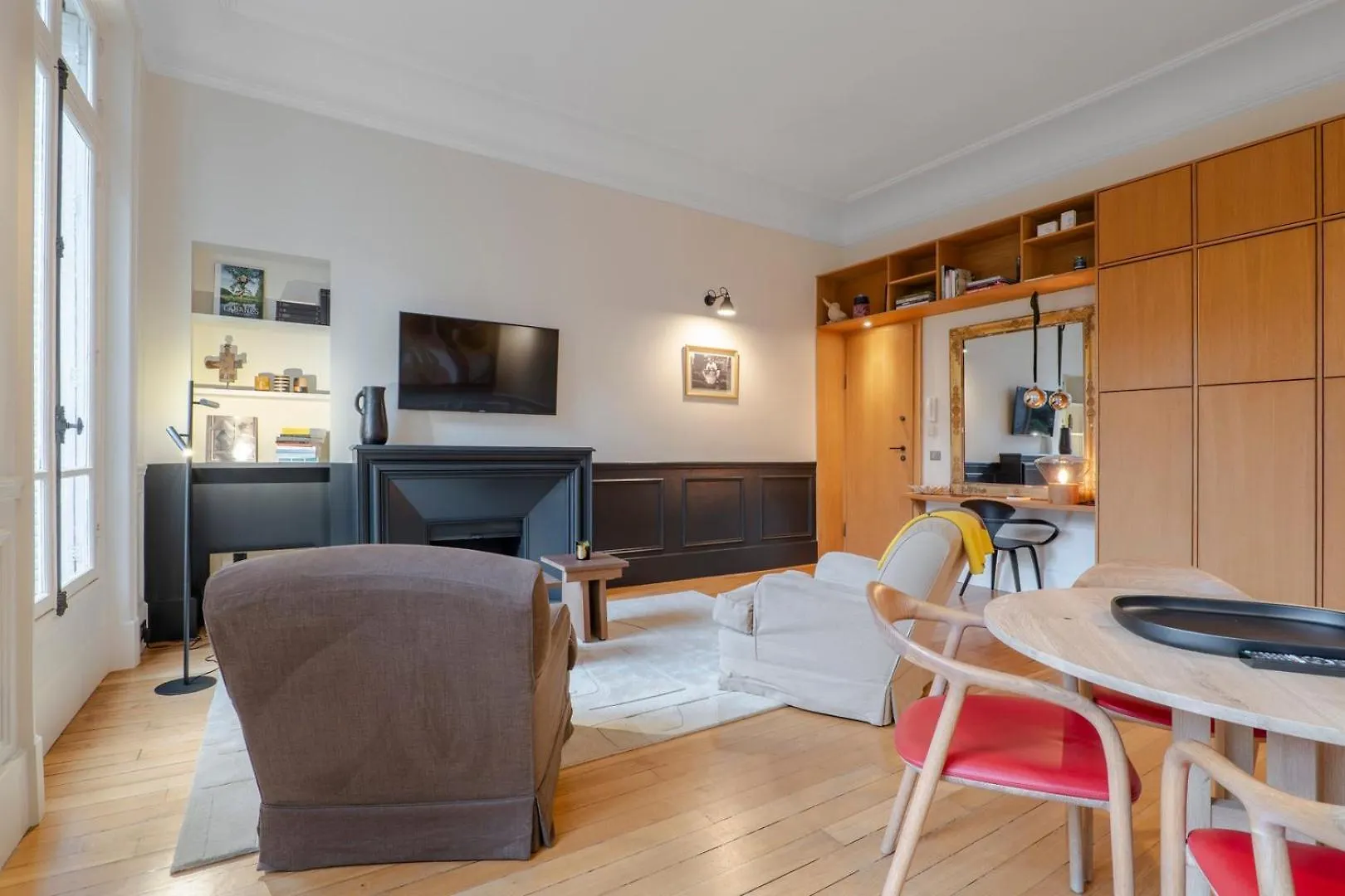 Chic 7Th Elegance Apartment Paris